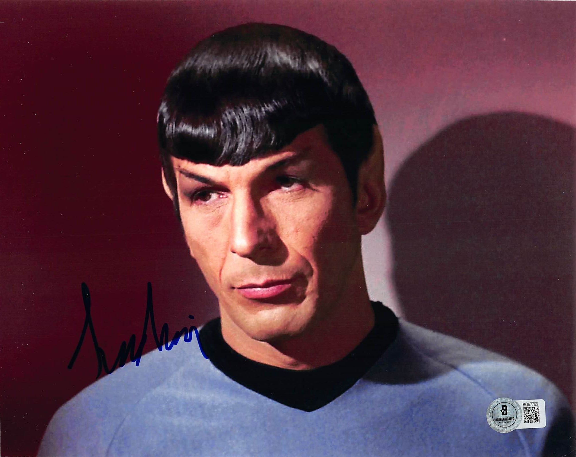 Leonard Nimoy Star Trek Authentic Signed 8x10 Horizontal Photo BAS #BQ67769