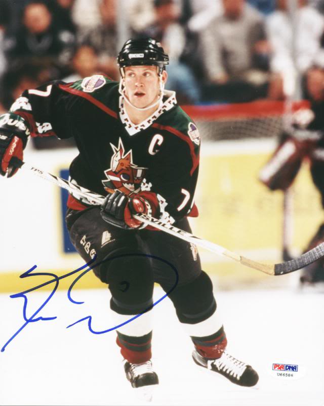 Coyotes Keith Tkachuk Signed Authentic 8X10 Photo Autographed PSA/DNA #U66586