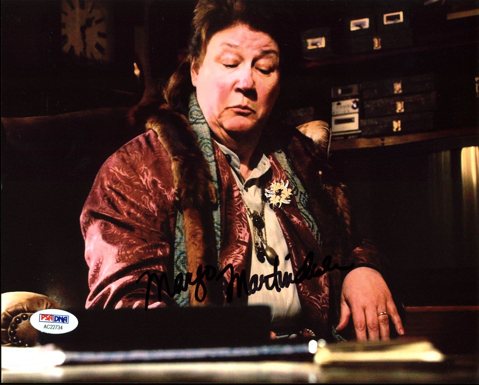 Margo Martindale Justified Authentic Signed 8X10 Photo PSA/DNA #AC22734