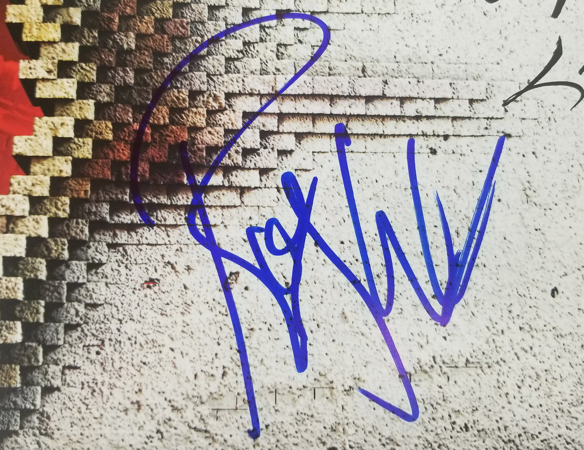 Pink Floyd Roger Waters Signed 8x14 The Wall Live Tour Program BAS #A73015
