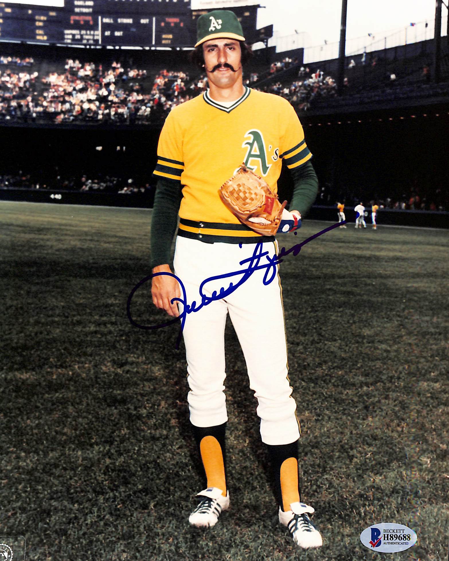 Athletics Rollie Fingers Authentic Signed 8x10 Photo Autographed BAS