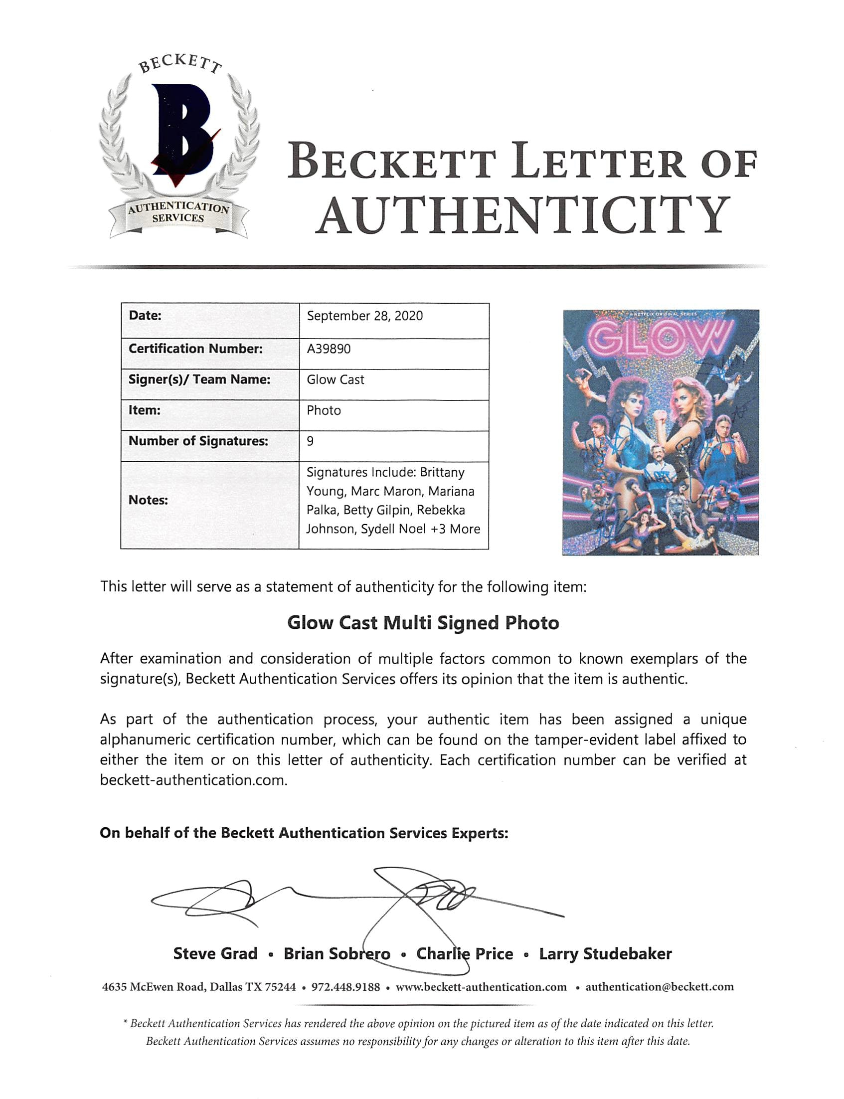 Glow (9) Young, Maron, Palka, Gilpin +6 Signed 8x10 Photo BAS #A39890