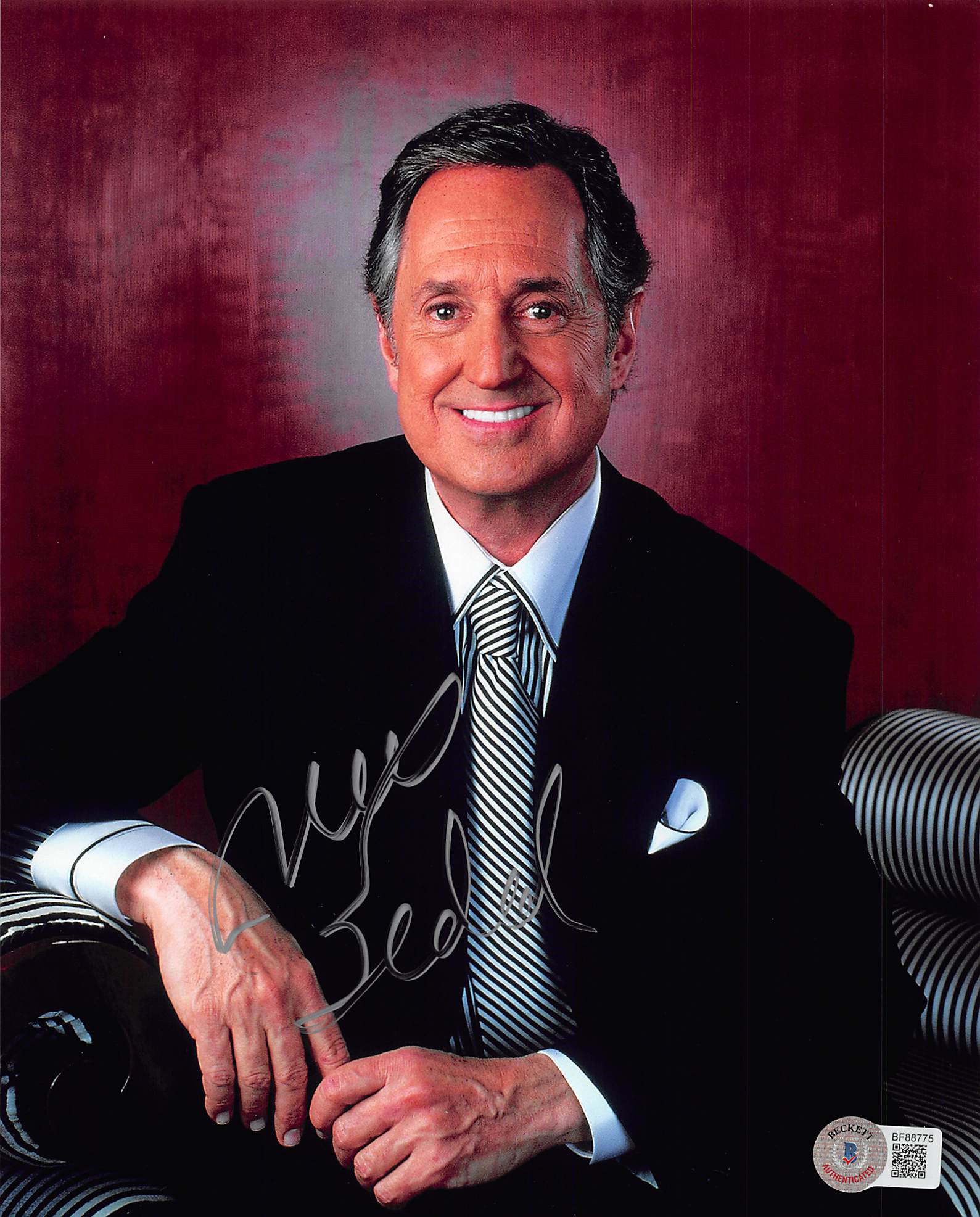 Neil Sedaka Authentic Signed 8x10 Photo Autographed BAS #BF88775