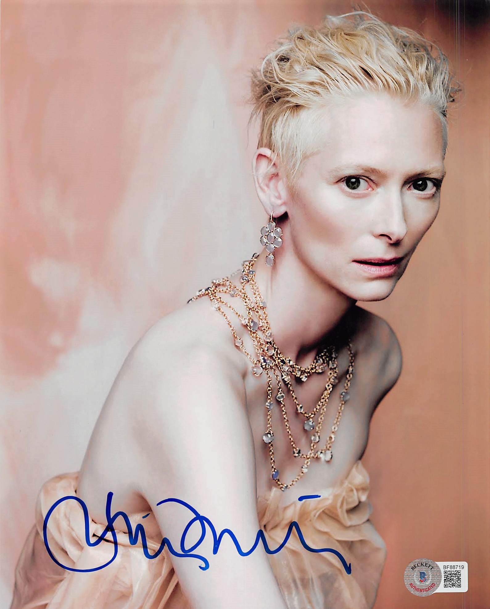 Tilda Swinton Authentic Signed 8x10 Photo Autographed BAS #BF88719