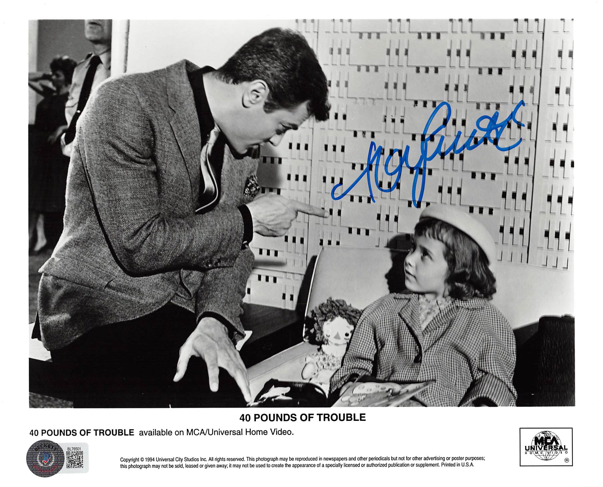 Tony Curtis 40 Pounds of Trouble Authentic Signed 8x10 Photo BAS #BL76501