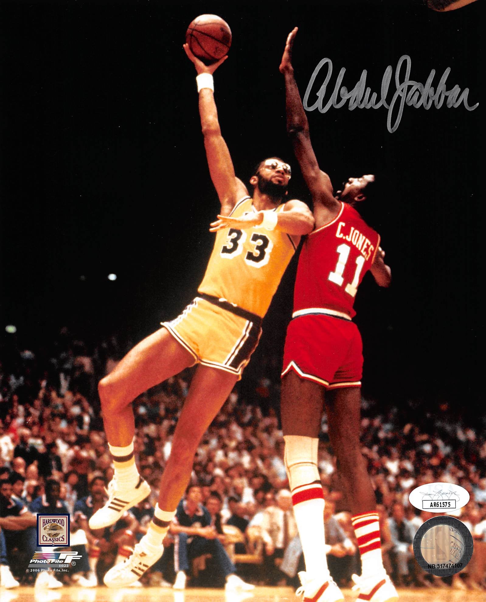 Lakers Kareem Abdul-Jabbar Authentic Signed 8x10 Photo Autographed JSA #AR61575