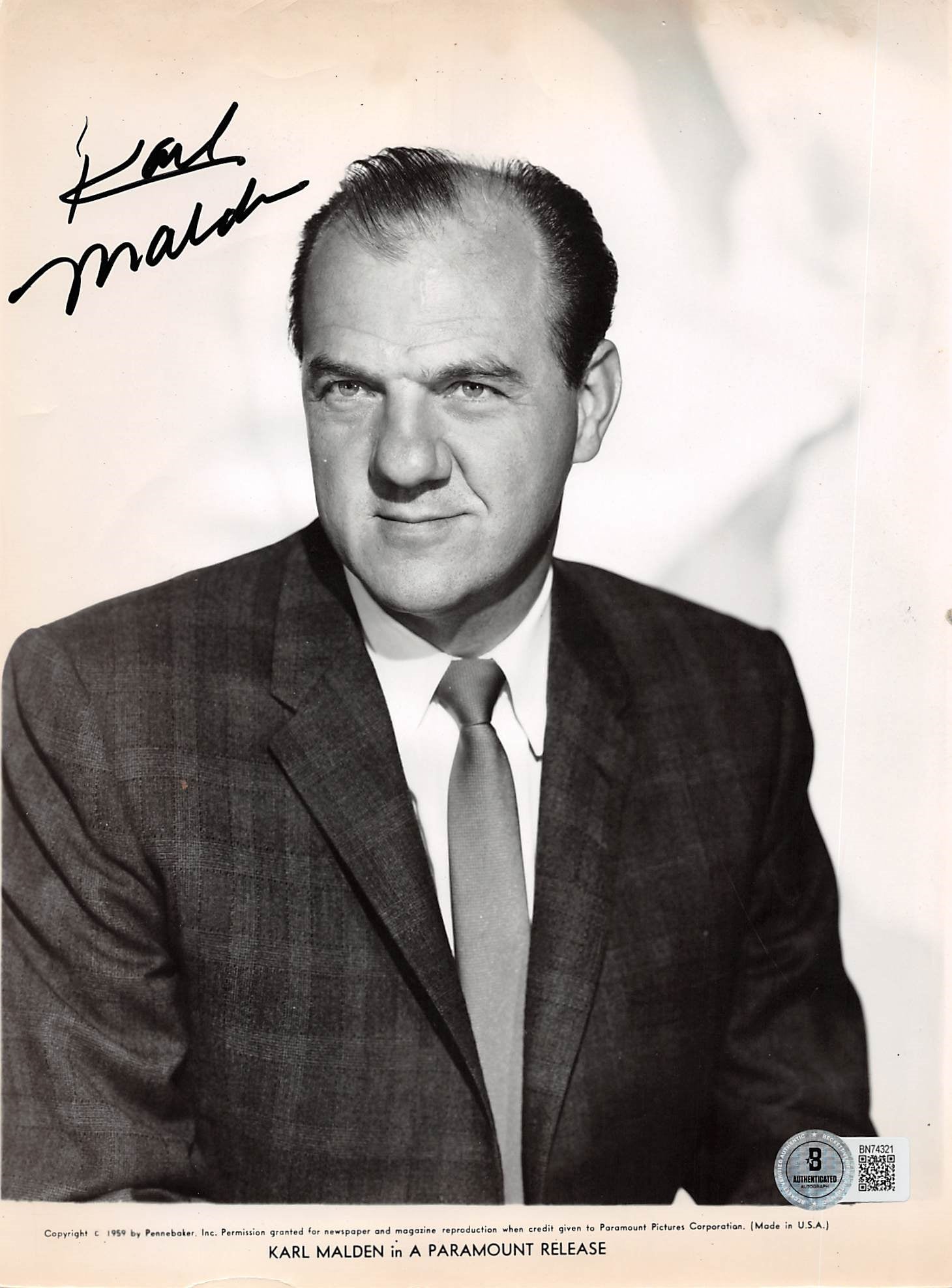 Karl Malden 2001: A Space Odyssey Authentic Signed 7.5x10 Photo BAS #BN74321