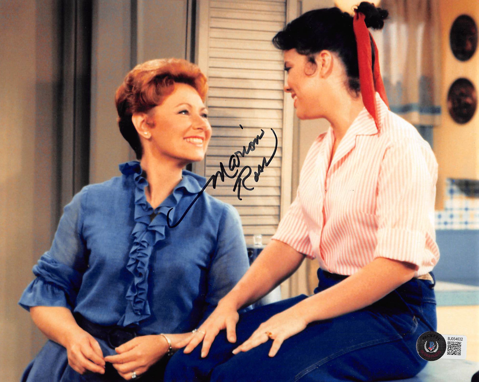 Marion Ross Happy Days Authentic Signed 8x10 Horizontal Photo Autographed BAS 2
