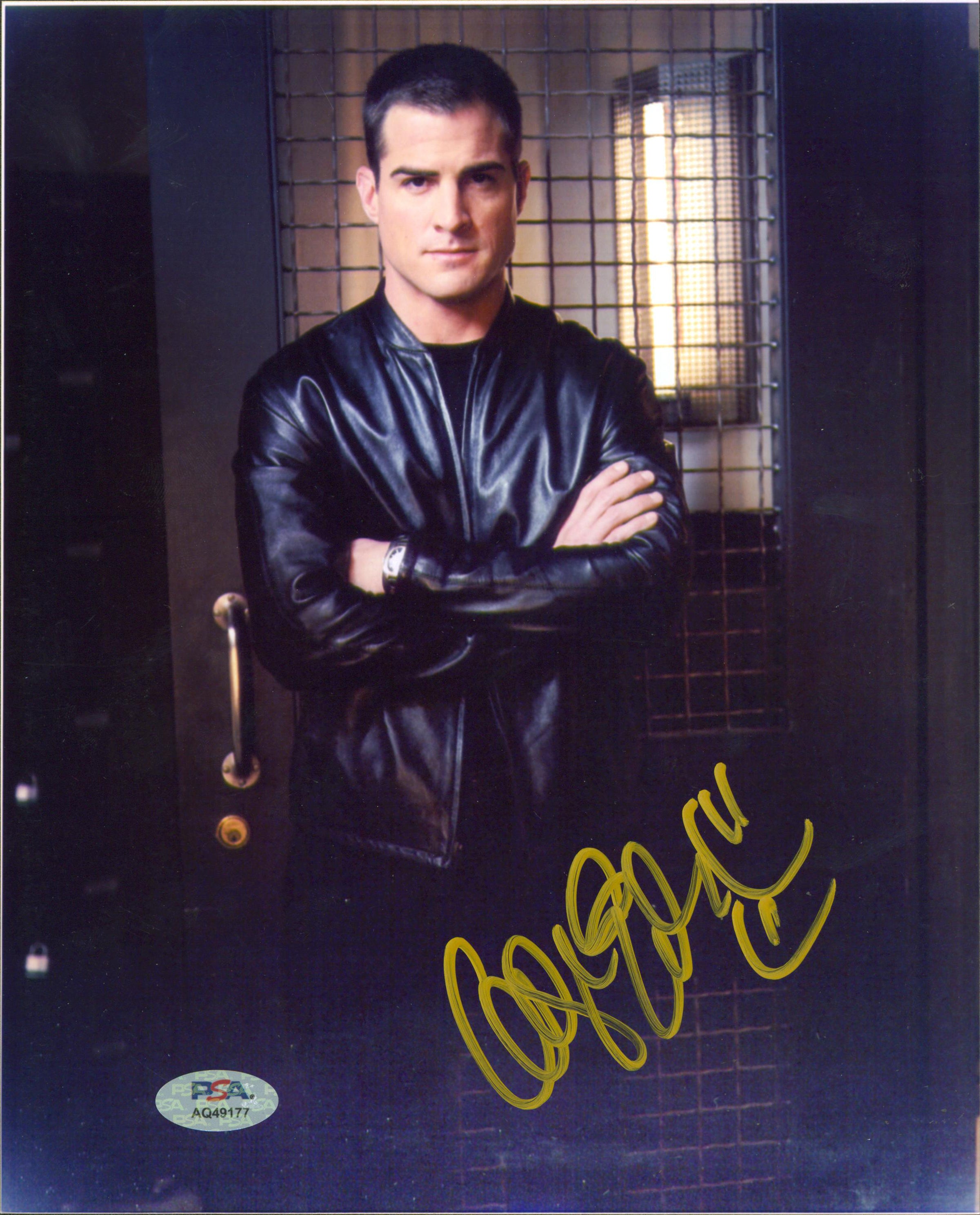 George Eads CSI: Crime Scene Investigation Signed 8x10 Photo PSA/DNA #AQ49177