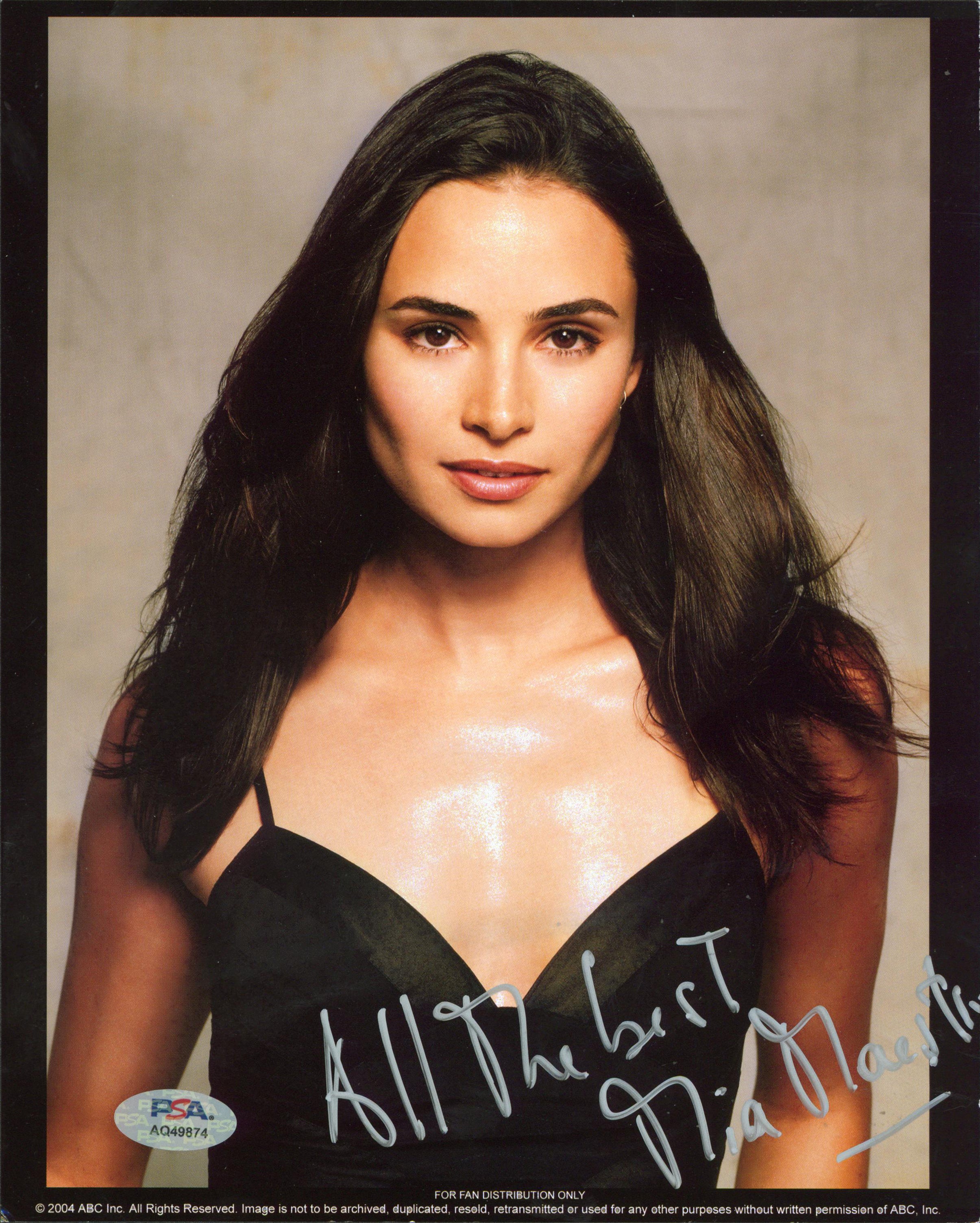 Mía Maestro Alias "All The Best" Authentic Signed 8x10 Photo PSA/DNA #AQ49874