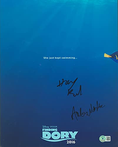Hayden Rolence & Angus Maclan Finding Dory Signed 11x14 Photo BAS #BB22938