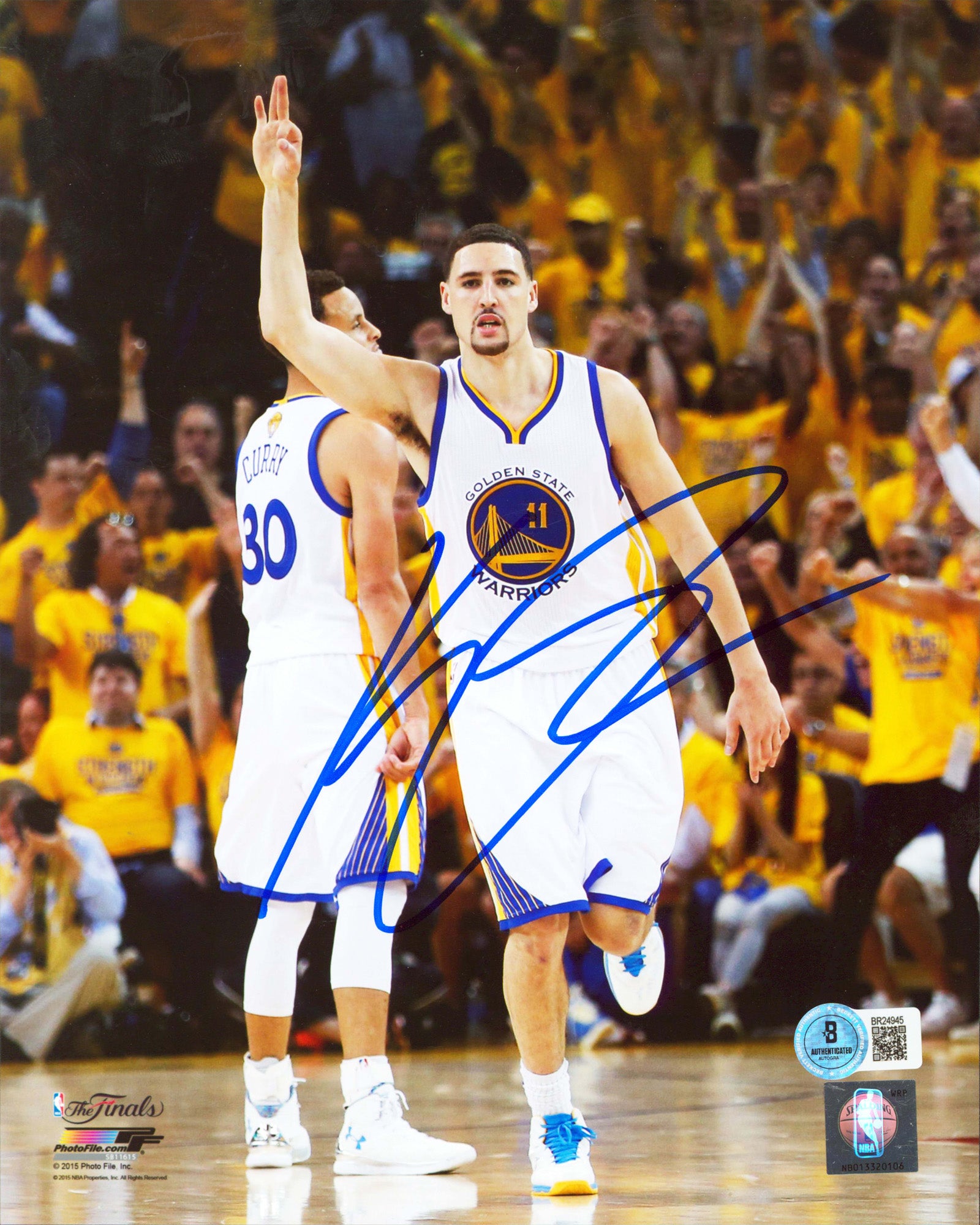 Warriors Klay Thompson Authentic Signed 8x10 Vertical Photo BAS #BR24945