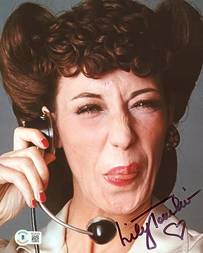 Lily Tomlin Rowan & Martin's Laugh-In Authentic Signed 8x10 Photo BAS #BF06382