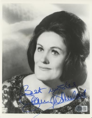 Joan Sutherland Spectre "Best Wishes" Authentic Signed 8x10 Photo BAS #BM03486