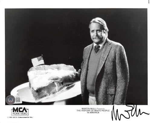 Martin Mull History of White People in America Signed 8x10 Photo BAS #BL76477