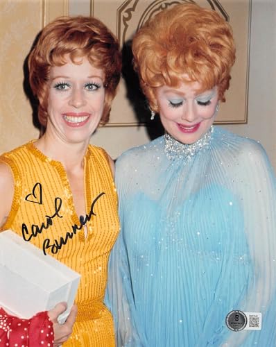 Carol Burnett Authentic Signed 8x10 Vertical Photo Autographed BAS 5