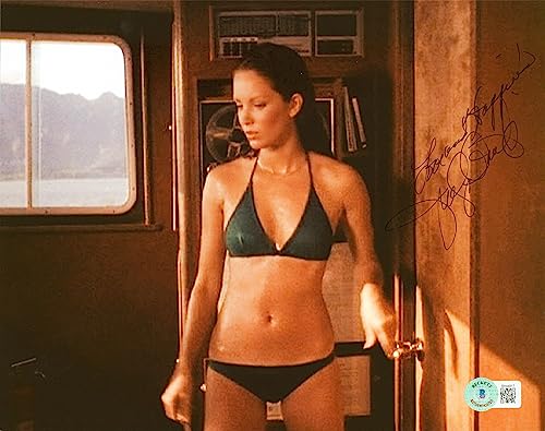 Jaclyn Smith Charlie's Angels "Love & Happiness" Signed 8x10 Photo BAS #BH44917