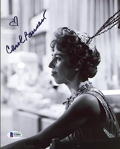 Carol Burnett Authentic Signed 8x10 Black & White Photo Autographed BAS #T20687