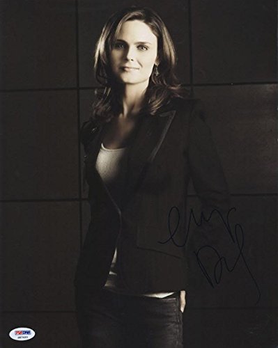 Emily Deschanel Bones Signed Authentic 11X14 Photo Autographed PSA/DNA #S87493