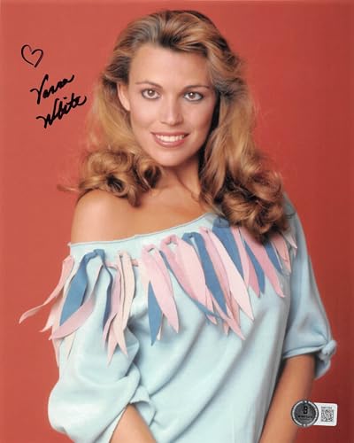 Vanna White Wheel of Fortune Authentic Signed 8x10 Sexy Photo BAS #BM01584