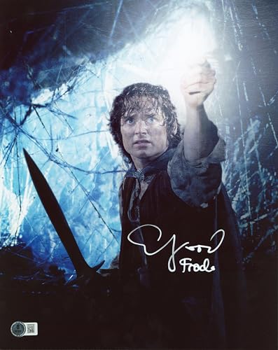 Elijah Wood Lord of the Rings "Frodo" Signed 11x14 Vertical Light Photo BAS Wit
