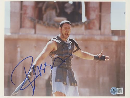 Russell Crowe Gladiator Authentic Signed 8x10 Photo Autographed BAS #BN74384