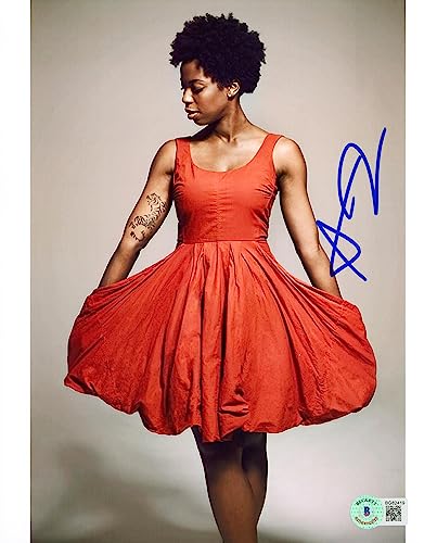 Sasheer Zamata Saturday Night Live Authentic Signed 8x10 Photo BAS #BG82419