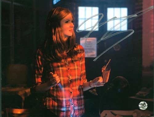 Karen Gillan Doctor Who Authentic Signed 8x10 Photo Autographed Wizard World 6