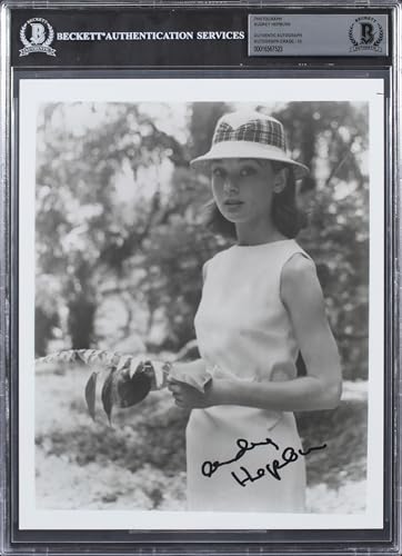 Audrey Hepburn Breakfast At Tiffany's Signed 8x10 Photo Auto 10! BAS Slabbed
