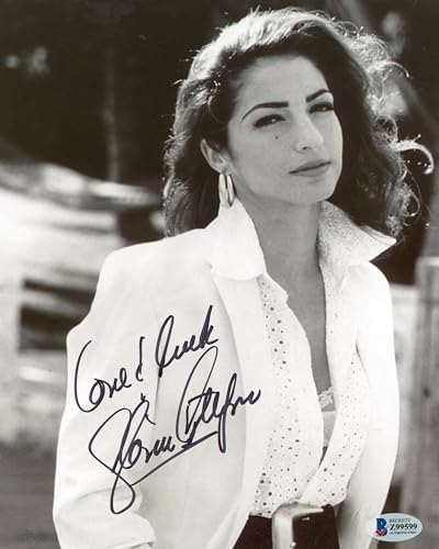 Gloria Estefan Miami Sound Machine "Love & Luck" Signed 8x10 Photo BAS #Z99599