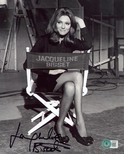 Jacqueline Bisset The Deep Authentic Signed 8x10 Vertical Photo BAS 2