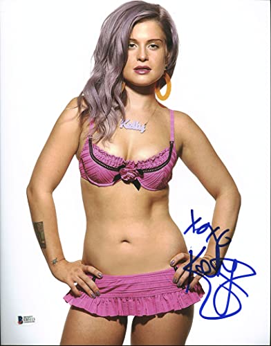 Kelly Osbourne Fashion Police Authentic Signed 11x14 Photo BAS #E85113