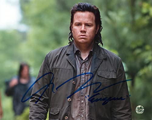 Josh McDermitt Walking Dead "Eugene" Authentic Signed 8x10 Photo Wizard World 5
