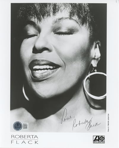 Roberta Flack Singer Love Authentic Signed 8x10 Photo BAS #BM03467