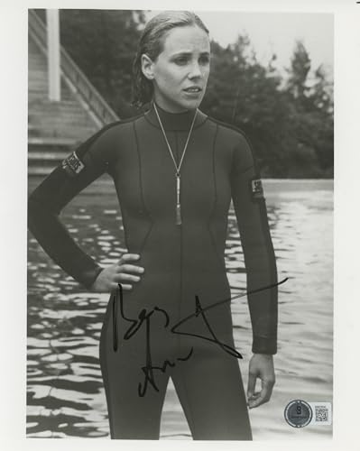 Bess Armstrong Jaws 3 Authentic Signed 8x10 Photo Autographed BAS #BM03840