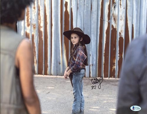 Cailey Fleming The Walking Dead Authentic Signed 11x14 Photo BAS #V72561