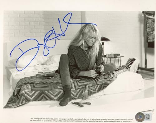 Daryl Hannah Wall Street Authentic Signed 8x10 Photo Autographed BAS #BK03905
