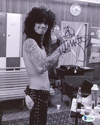 Tommy Lee Motley Crue Authentic Signed 8x10 Photo Autographed BAS #U14746
