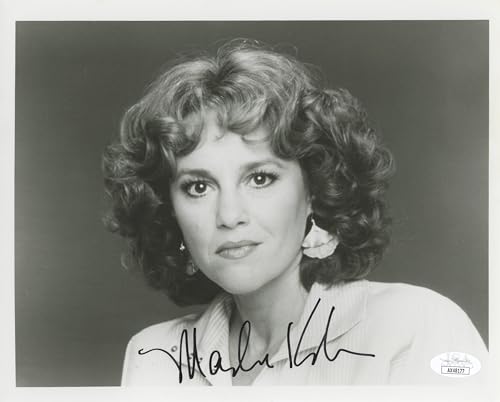 Madeline Kahn Blazing Saddles Authentic Signed 8x10 Photo JSA #AX48177