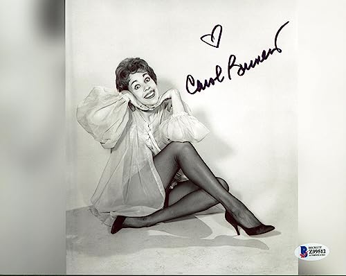 Carol Burnett Authentic Signed 8x10 Black & White Photo Autographed BAS #Z99512