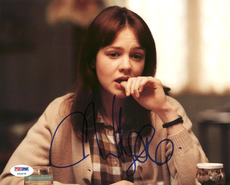 Carey mulligan Signed Authentic 8X10 Photo Autographed PSA/DNA #Y92578