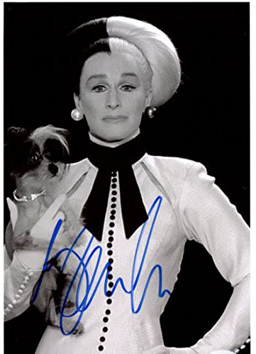 Glenn Close 101 Dalmations Signed Authentic 8X12 Photo PSA/DNA #S33982