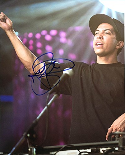 Neil Brown Jr. Straight Outta Compton Authentic Signed 8X10 Photo PSA #AB83411