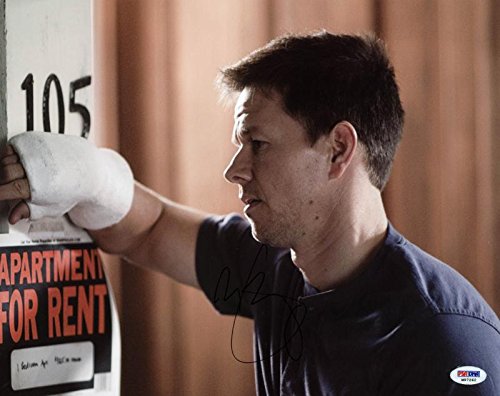 Mark Wahlberg The Fighter Signed Authentic 11X14 Photo PSA/DNA #M97262