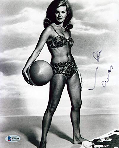 Linda Evans Dynasty Authentic Signed 8x10 Photo Autographed BAS #X70138