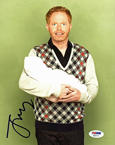 Jesse Tyler Ferguson Modern Family Authentic Signed 8X10 Photo PSA/DNA #AA83714