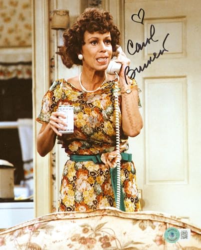 Carol Burnett Authentic Signed 8x10 Photo Autographed BAS #BJ67508