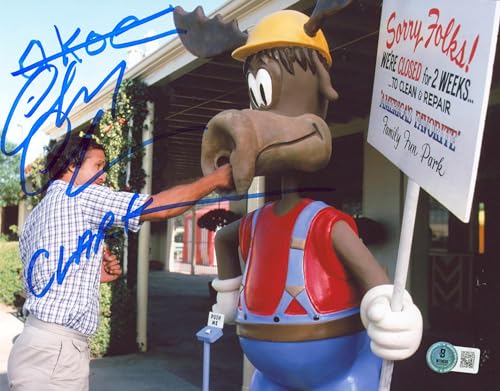 Chevy Chase Vacation "Akoe, Clark" Authentic Signed 8x10 Photo BAS #1W385705