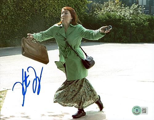 Kate Flannery The Office Authentic Signed 8x10 Photo Autographed BAS #BH01670