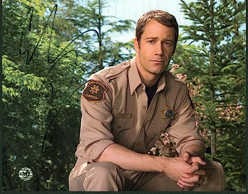 Colin Ferguson Eureka Authentic Signed 8x10 Photo Autographed Wizard World